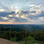 Cascina Filipot Affittacamere Cerretto Langhe