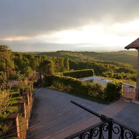 Cascina Filipot 3* Cerretto Langhe
