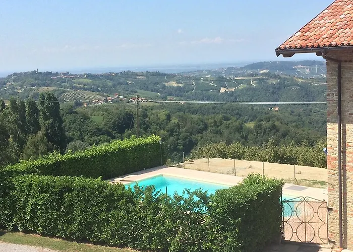 Cascina Filipot Gæstehus 3*